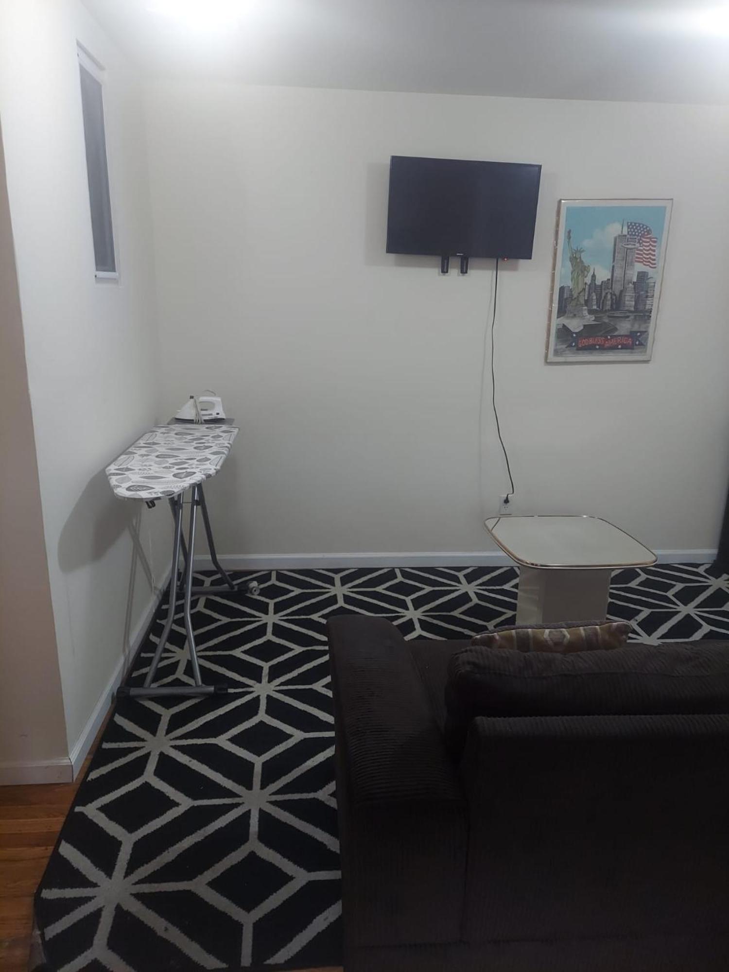Crystal Room 1 Guest House Near 12Mins To Ewr Airport / Prudential / Njit / Penn Station นูวาร์ก ภายนอก รูปภาพ