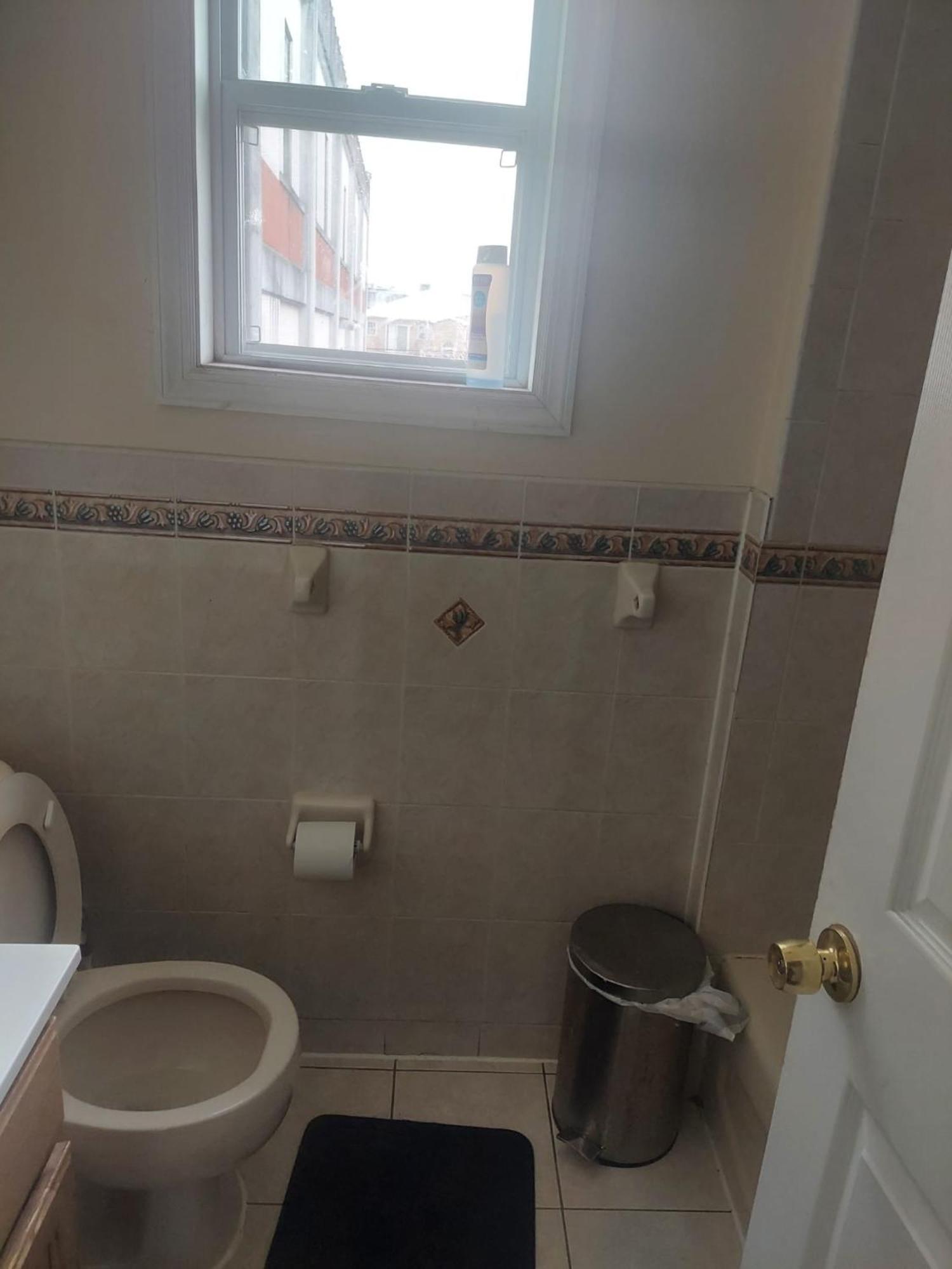 Crystal Room 1 Guest House Near 12Mins To Ewr Airport / Prudential / Njit / Penn Station นูวาร์ก ภายนอก รูปภาพ