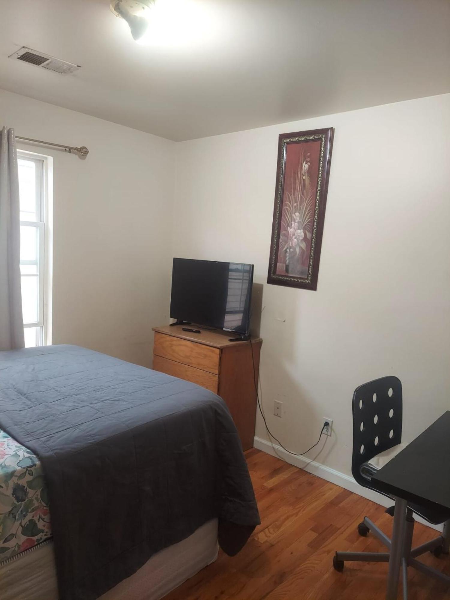 Crystal Room 1 Guest House Near 12Mins To Ewr Airport / Prudential / Njit / Penn Station นูวาร์ก ภายนอก รูปภาพ