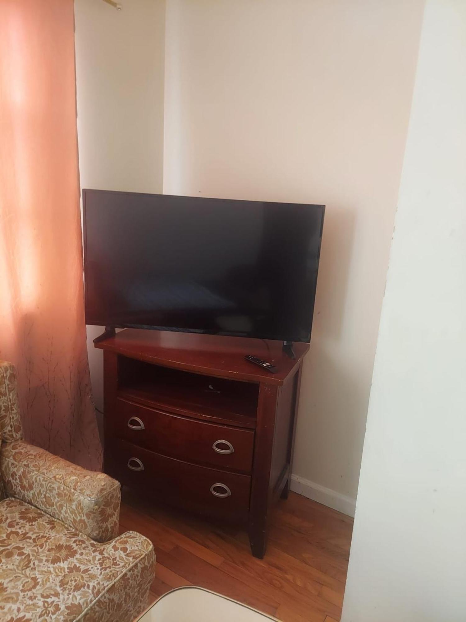Crystal Room 1 Guest House Near 12Mins To Ewr Airport / Prudential / Njit / Penn Station นูวาร์ก ภายนอก รูปภาพ