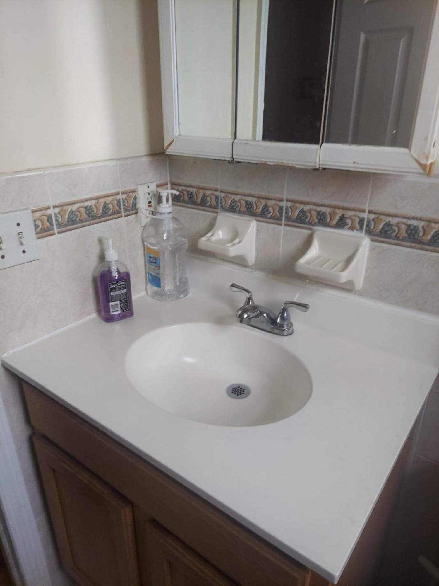 Crystal Room 1 Guest House Near 12Mins To Ewr Airport / Prudential / Njit / Penn Station นูวาร์ก ภายนอก รูปภาพ